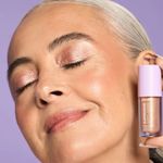 Iluminador-Liquido-Soft-Glow-5g-Sunlight---Bauny-Cosmeticos-805143